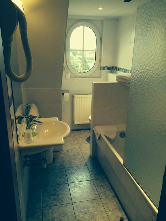 Hotel Du Herrenstein Neuwiller-lès-Saverne Værelse billede